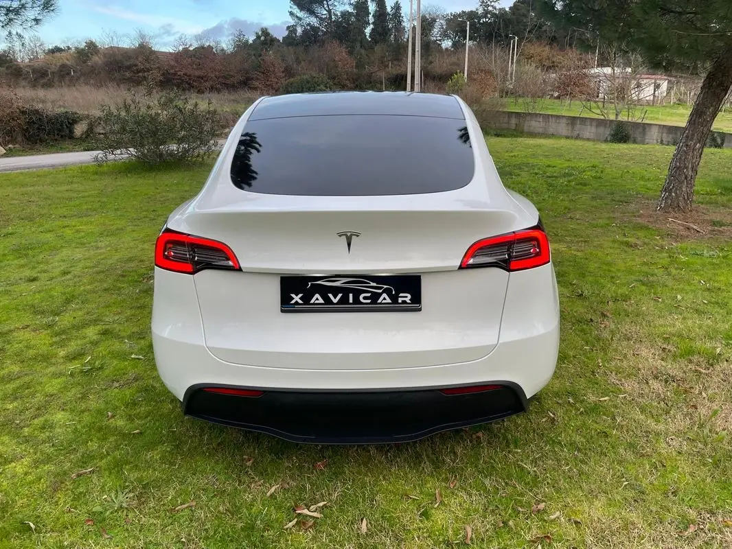 Tesla Model Y RWD 6