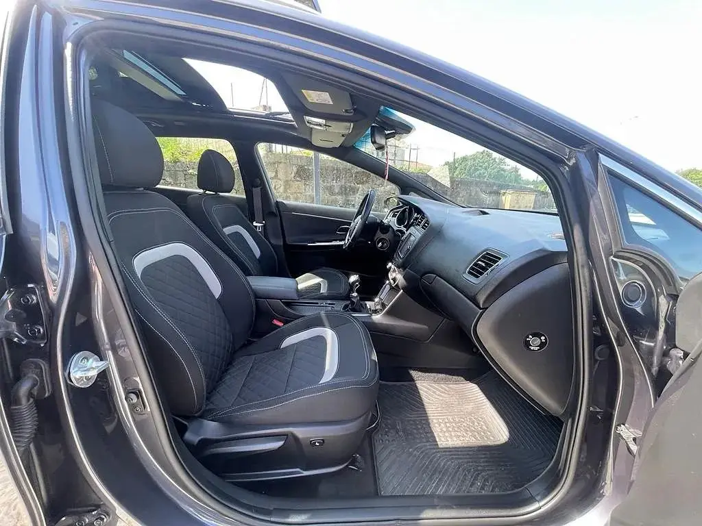 Kia Ceed 1.6 CRDi GT Line 6