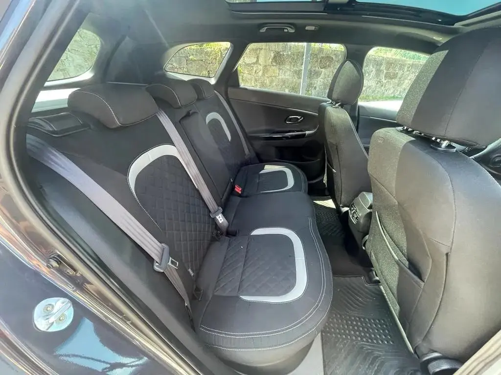 Kia Ceed 1.6 CRDi GT Line 10