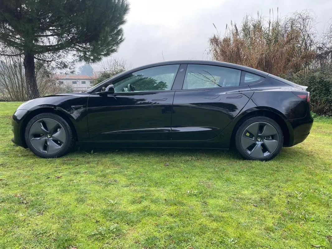 Tesla Model 3 Long Range Tração Traseira 31