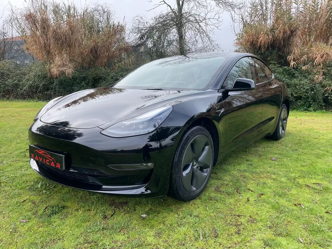 Tesla Model 3 Long Range Tração Traseira 32