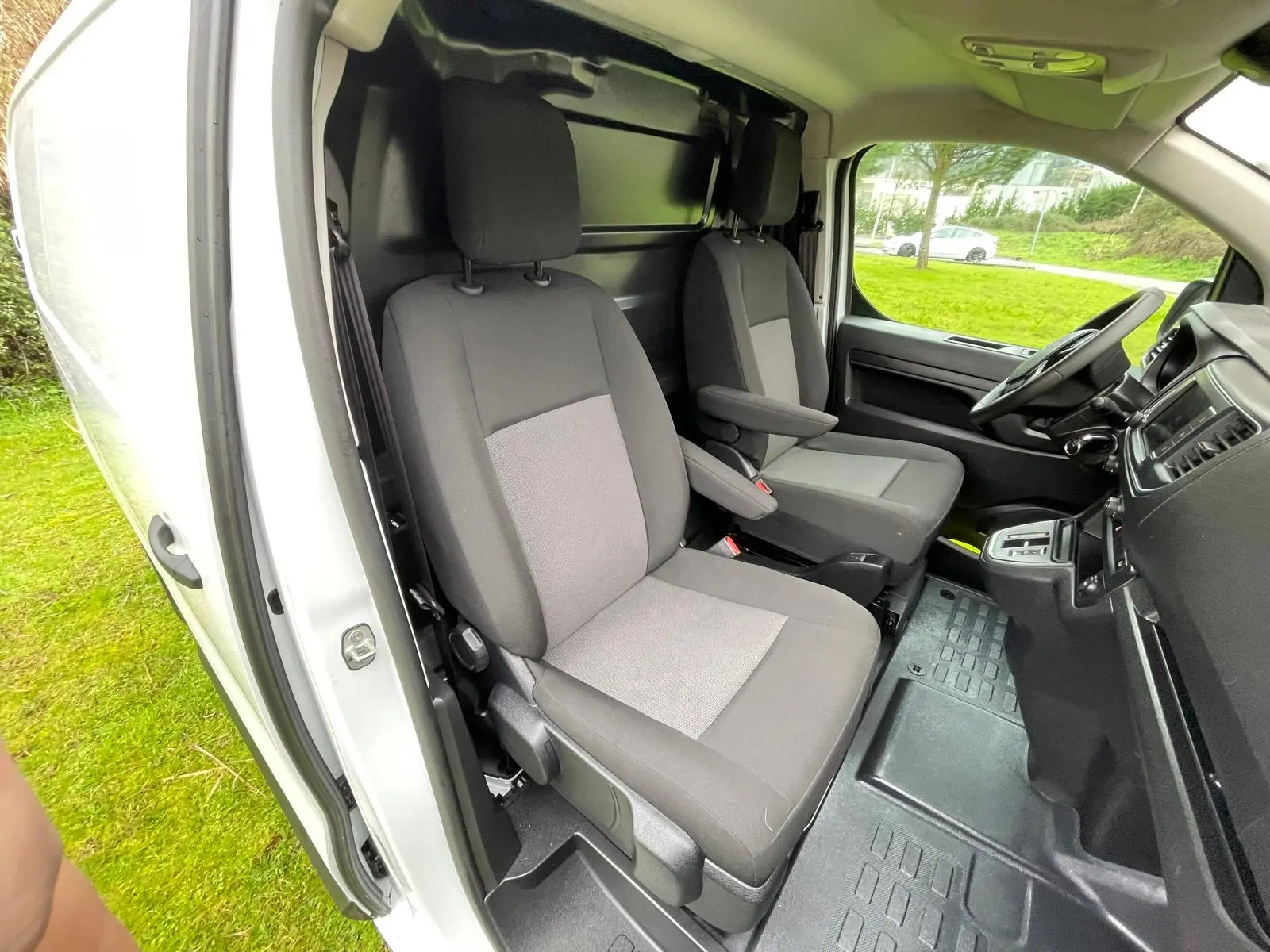 Citroën e-Jumpy Standard (75-kWh) 17