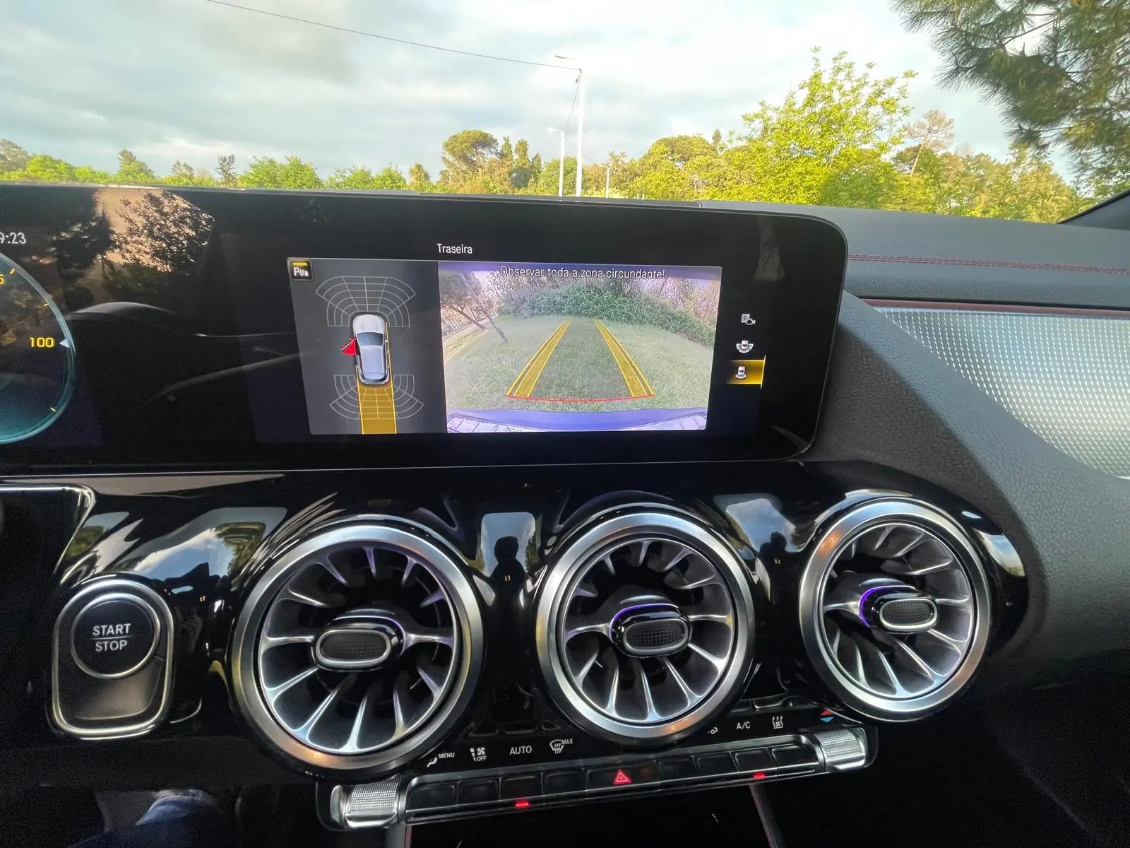 Mercedes-Benz EQA 250+ AMG Line 25