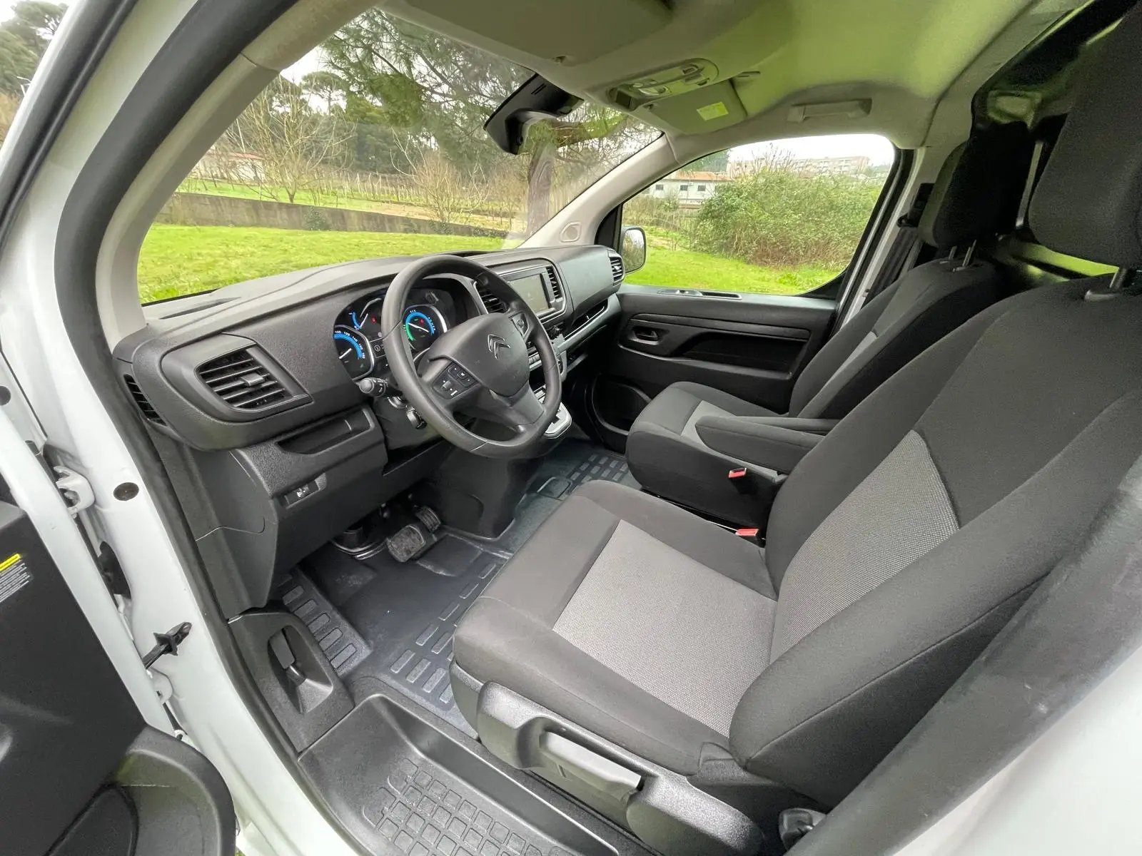 Citroën e-Jumpy Standard (75-kWh) 10