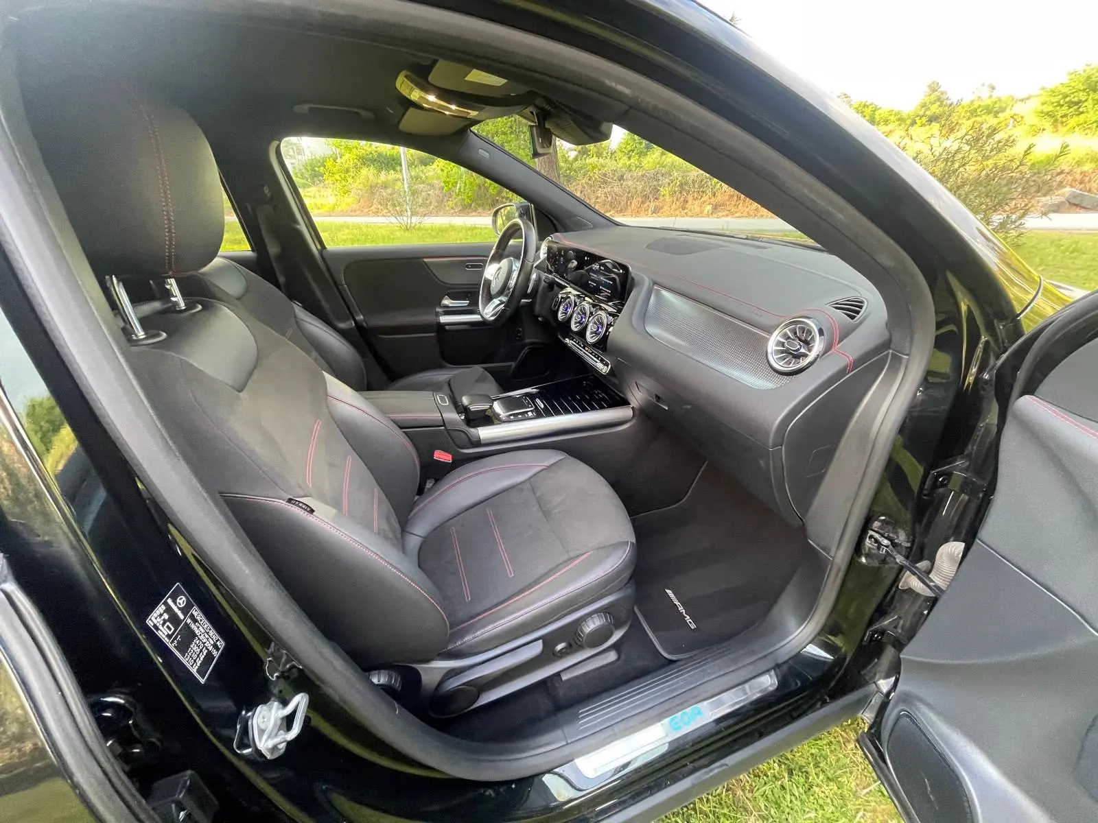 Mercedes-Benz EQA 250+ AMG Line 35