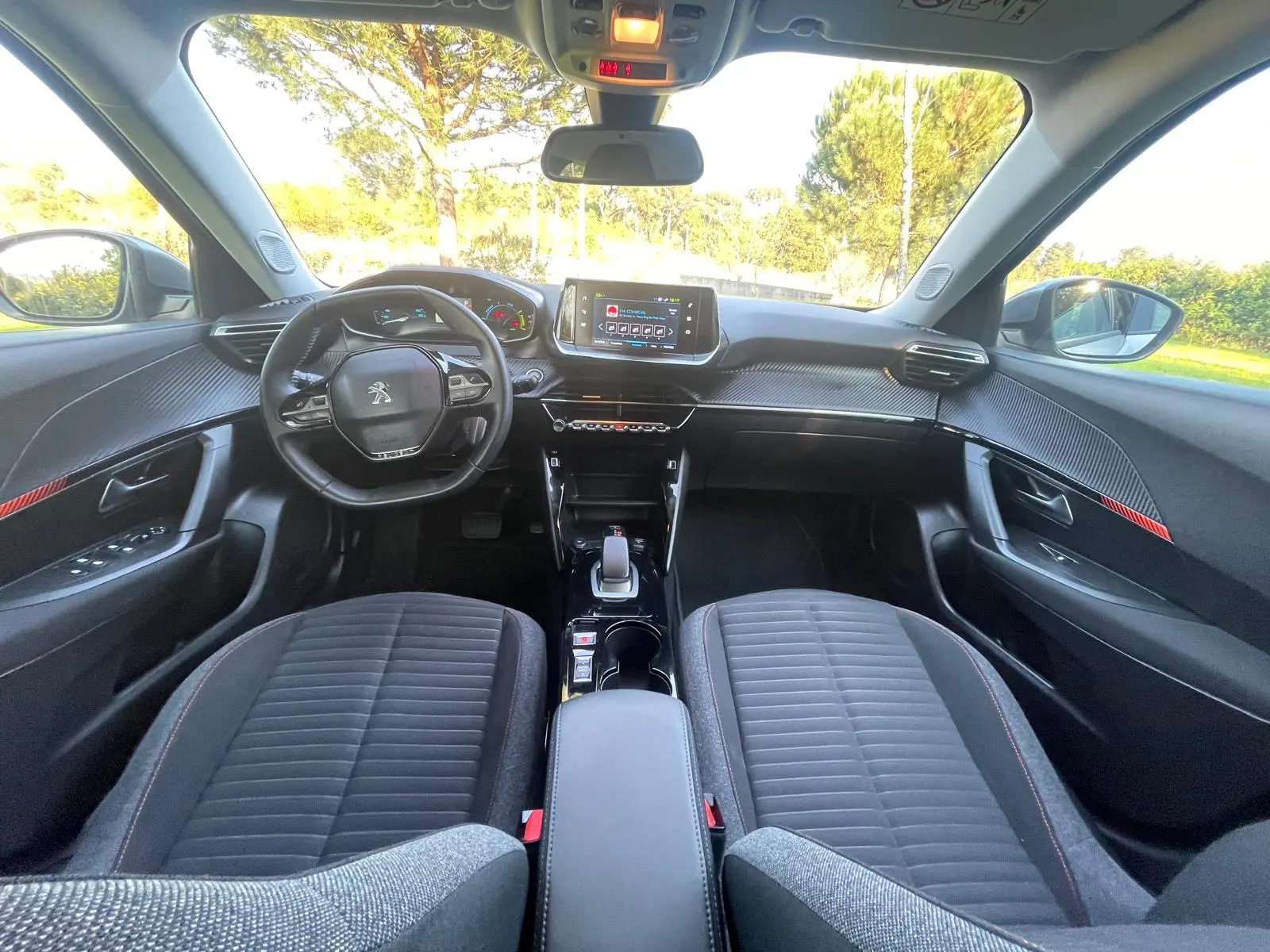 Peugeot e-2008 50 kWh Active 23