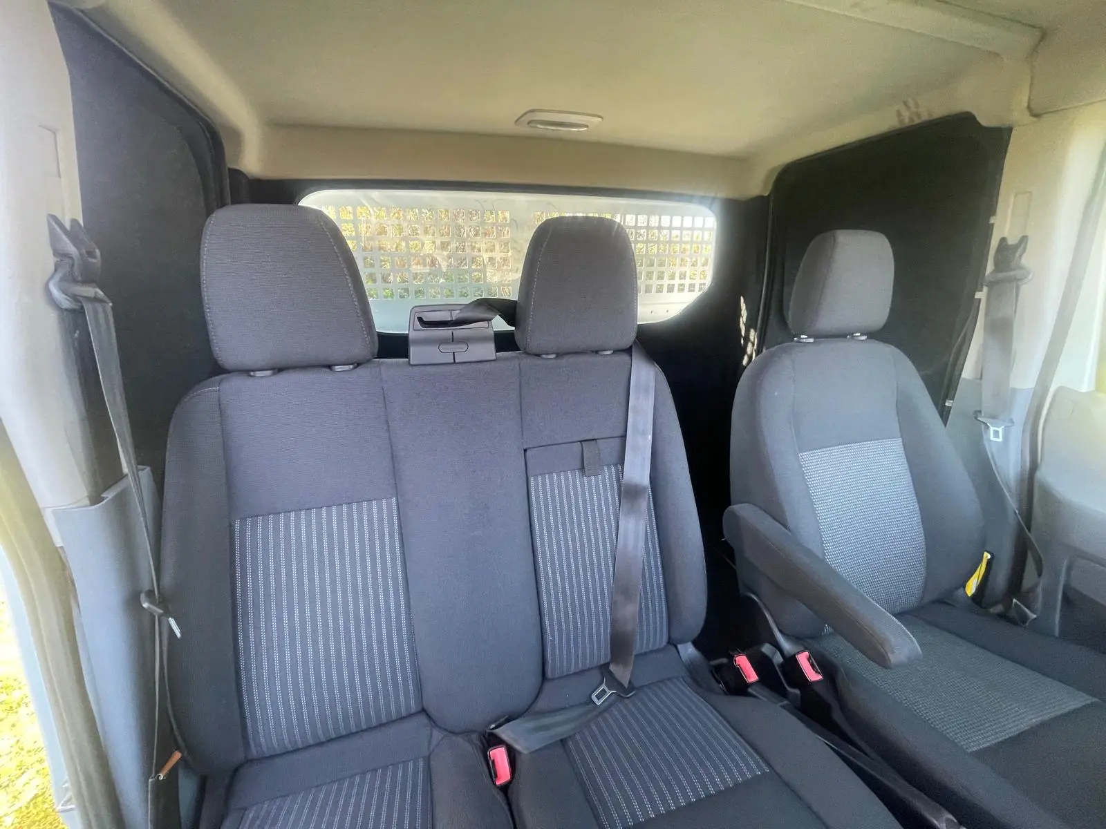 Ford Transit 330 L3 2.0 TDCi H2 Trend Antepara 28