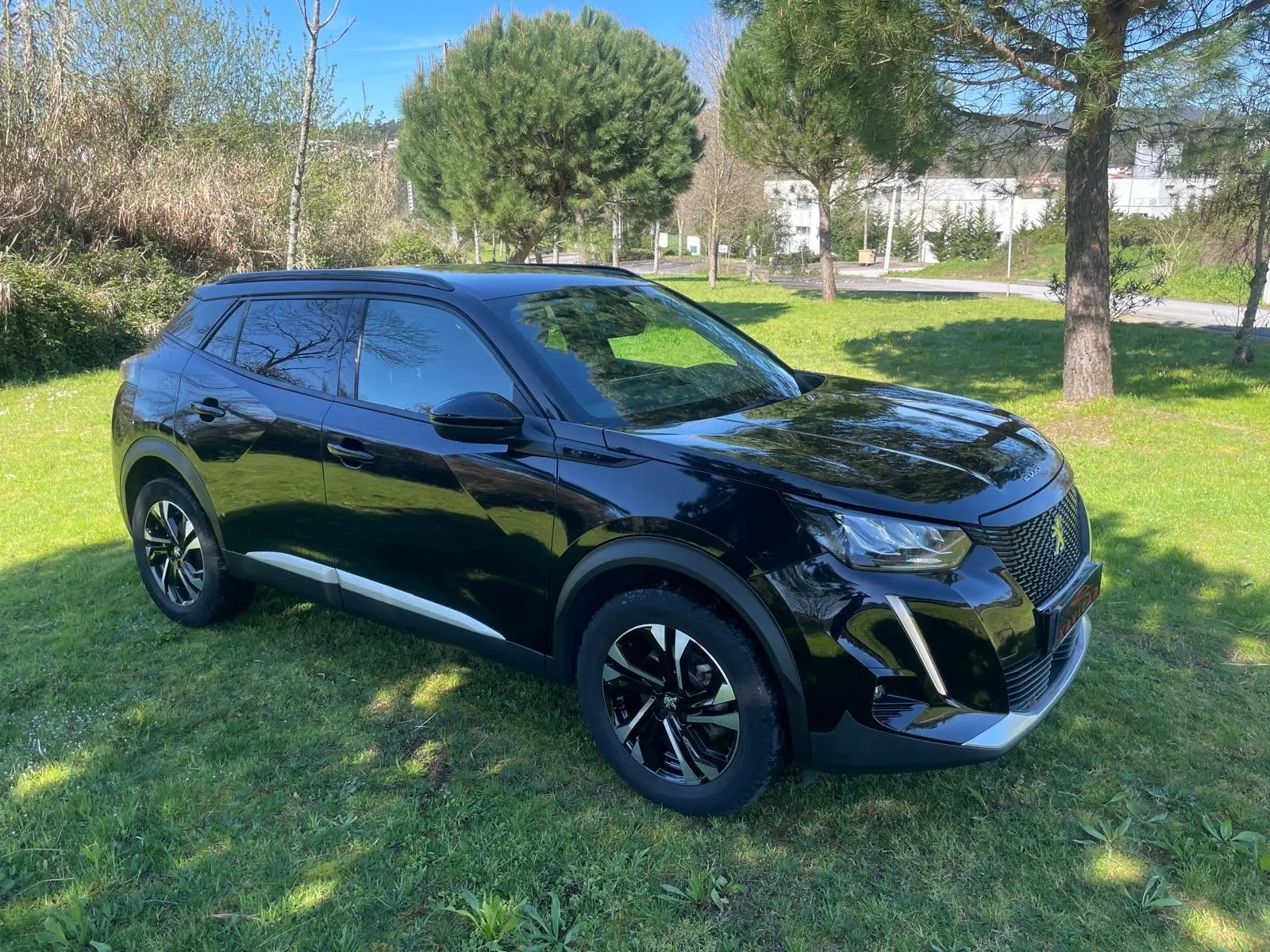 Peugeot e-2008 50 kWh Allure 18