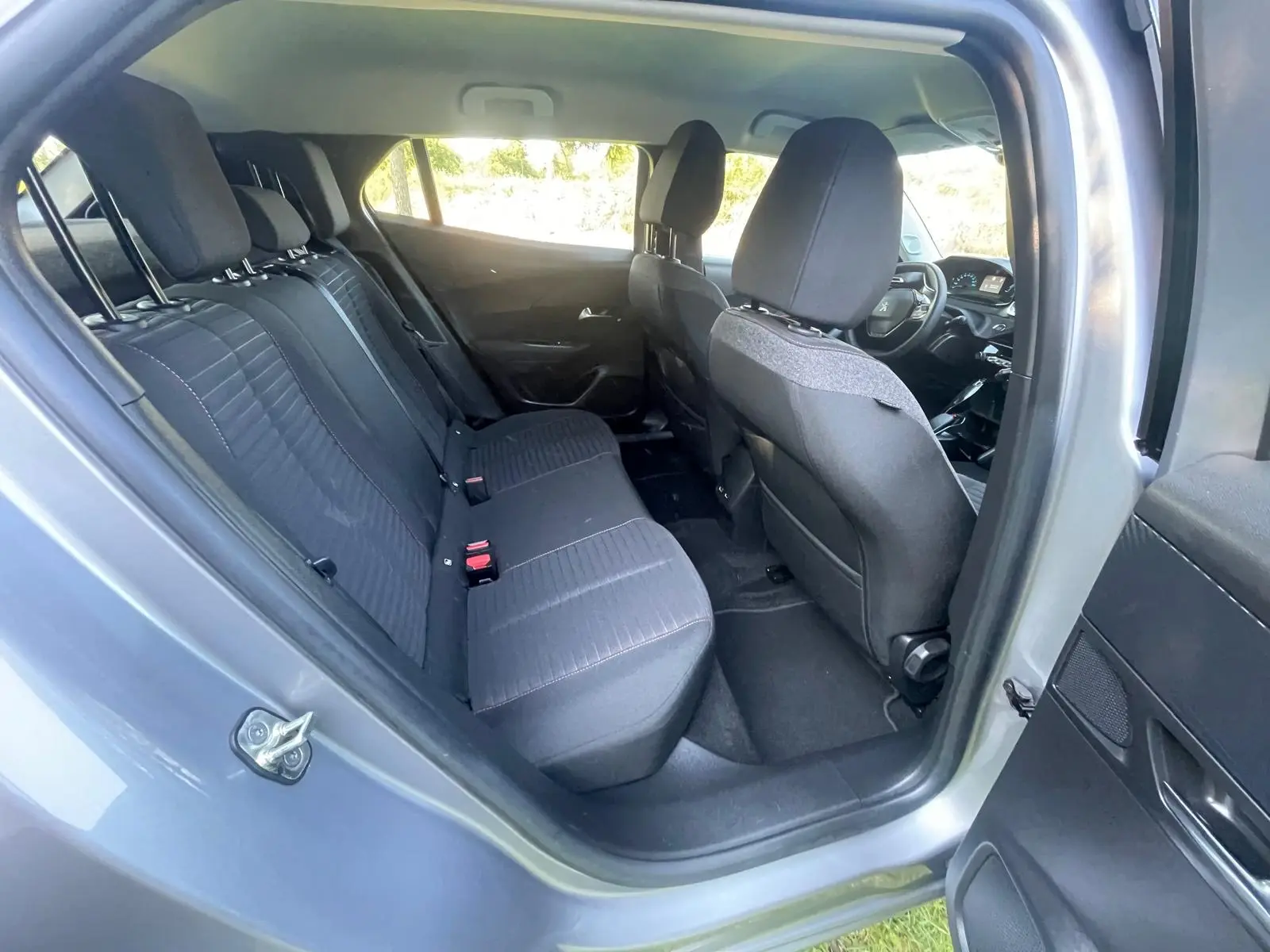 Peugeot e-2008 50 kWh Active 16