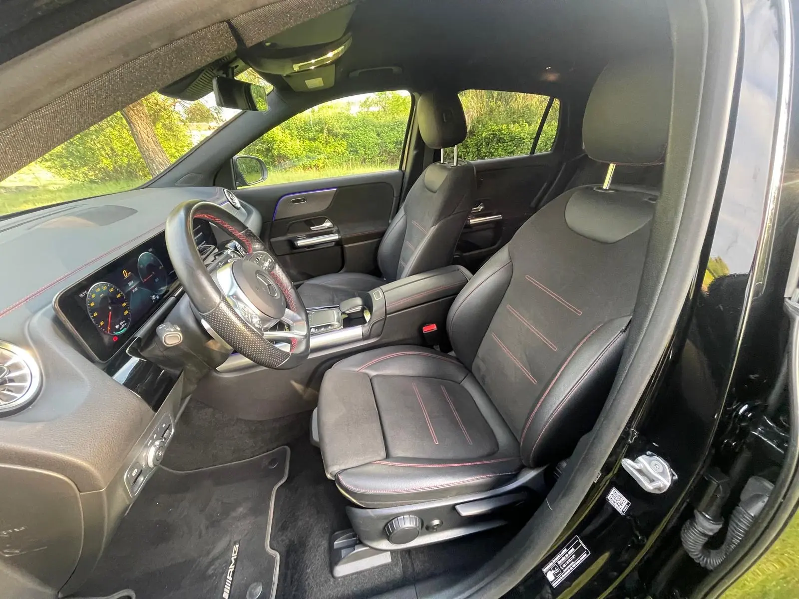 Mercedes-Benz EQA 250+ AMG Line 6