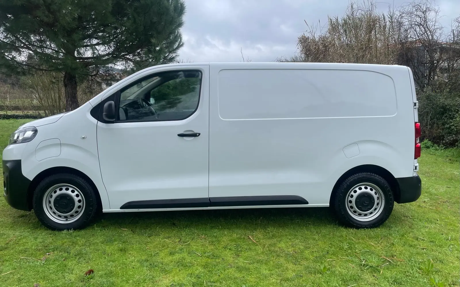 Citroën e-Jumpy Standard (75-kWh) 2