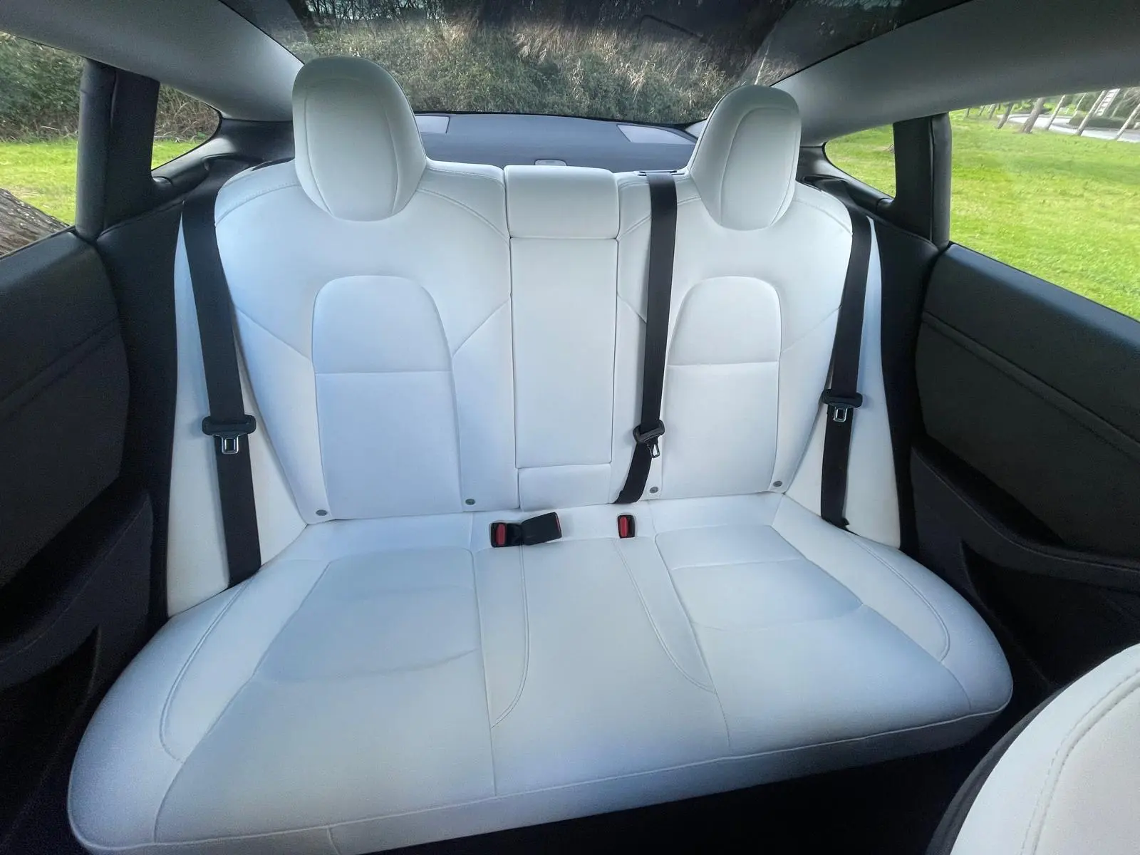 Tesla Model 3 Long Range AWD Dual Motor Performance 29