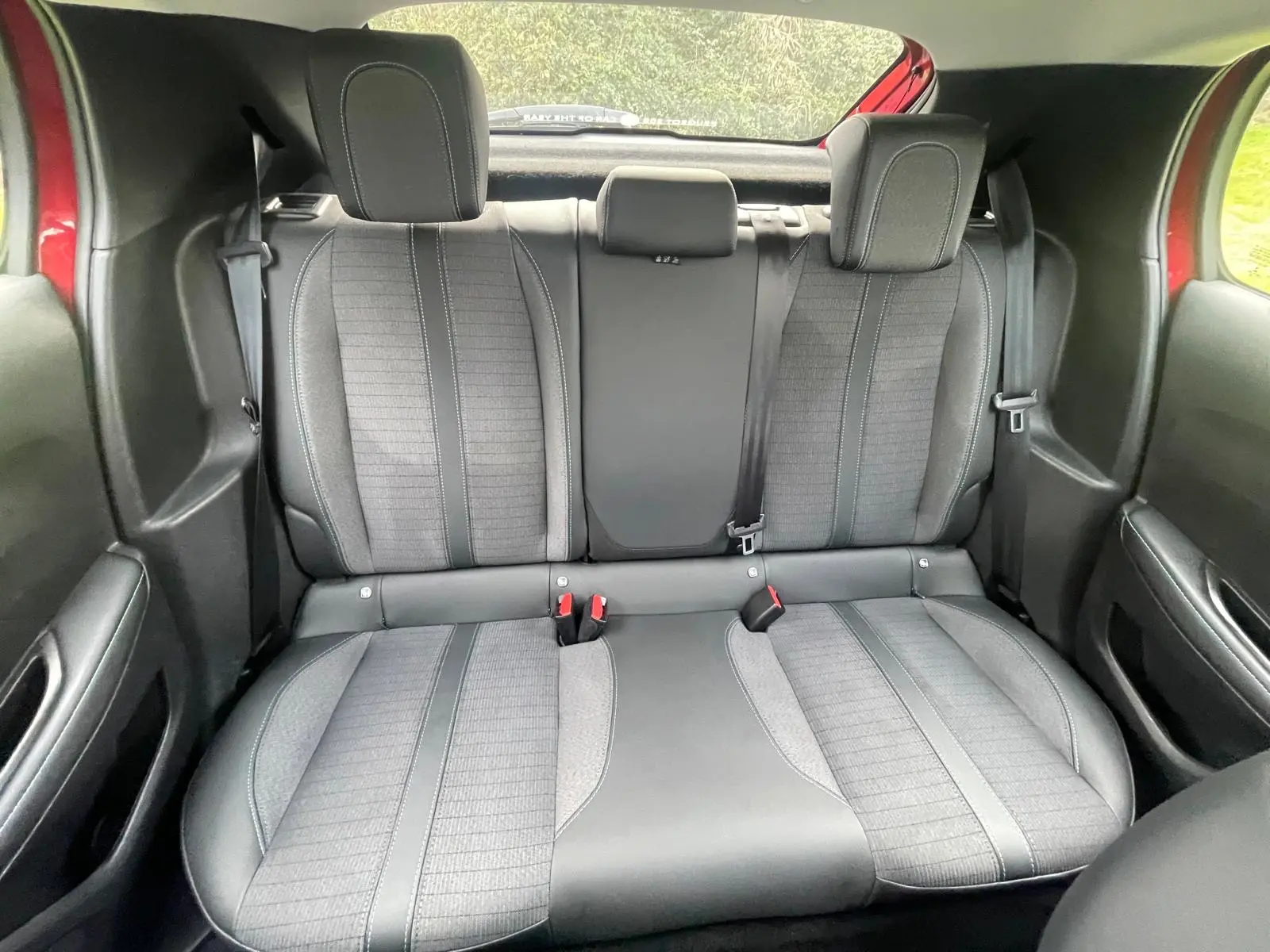 Peugeot e-208 Allure 20