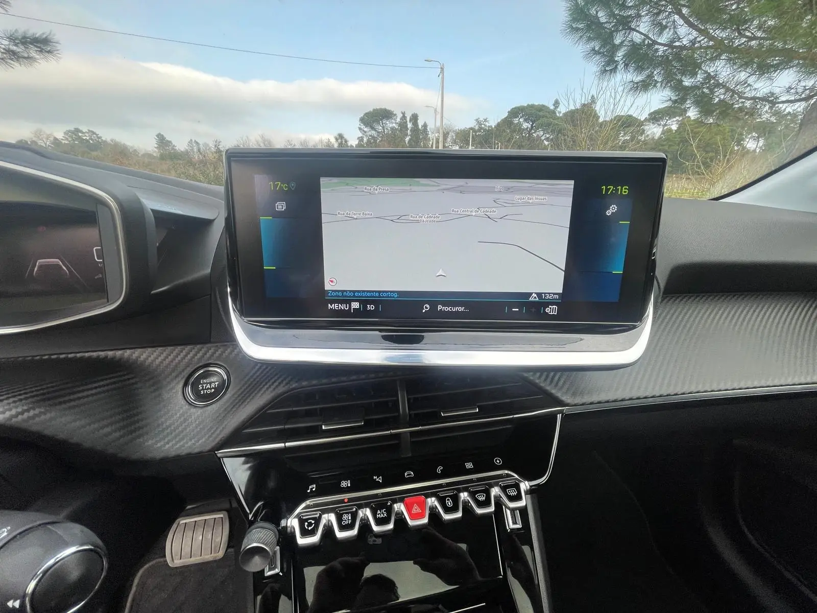 Peugeot e-208 Allure 33