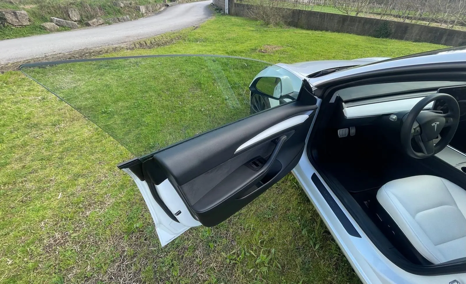 Tesla Model 3 Long Range AWD Dual Motor Performance 5