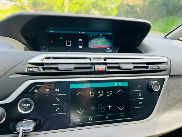 Citroën C4 Spacetourer Outro 10