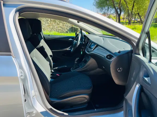 Opel Astra Sports Tourer 1.5 D Business Edition Aut. S/S 10