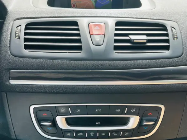 Renault Mégane Coupe 10