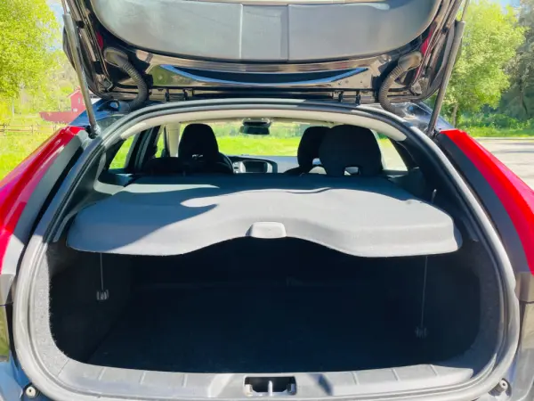 Volvo V40 Cross Country 2.0 D2 8