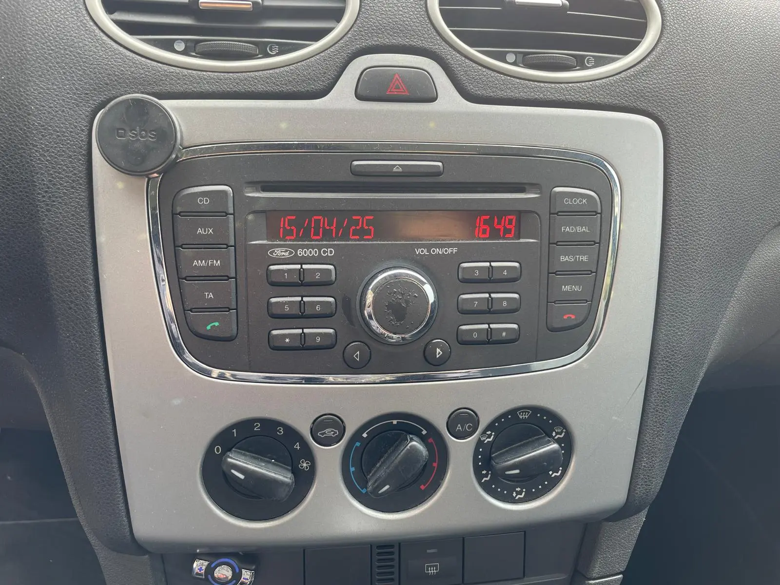 Ford Focus 1.6 TDCi Connection 8