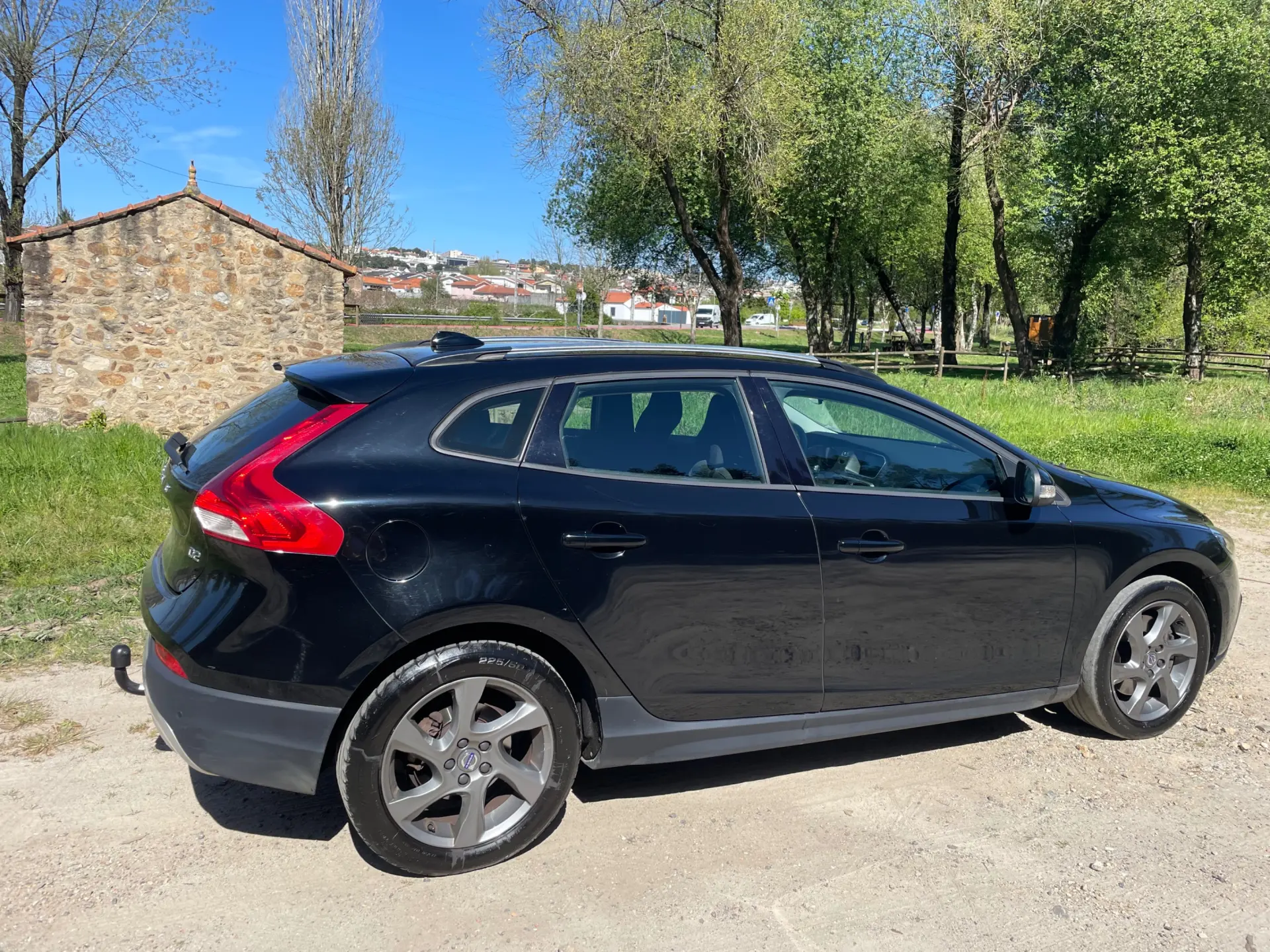 Volvo V40 Cross Country 2.0 D2 3