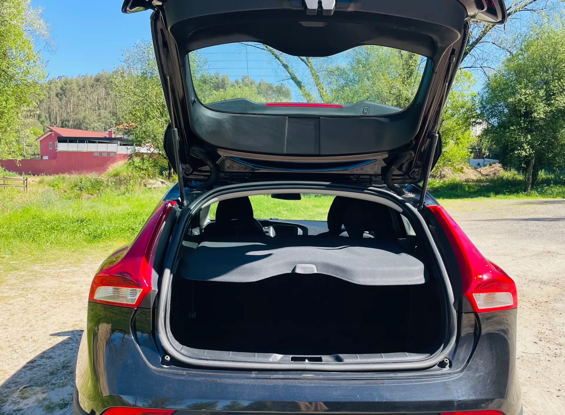 Volvo V40 Cross Country 2.0 D2 7