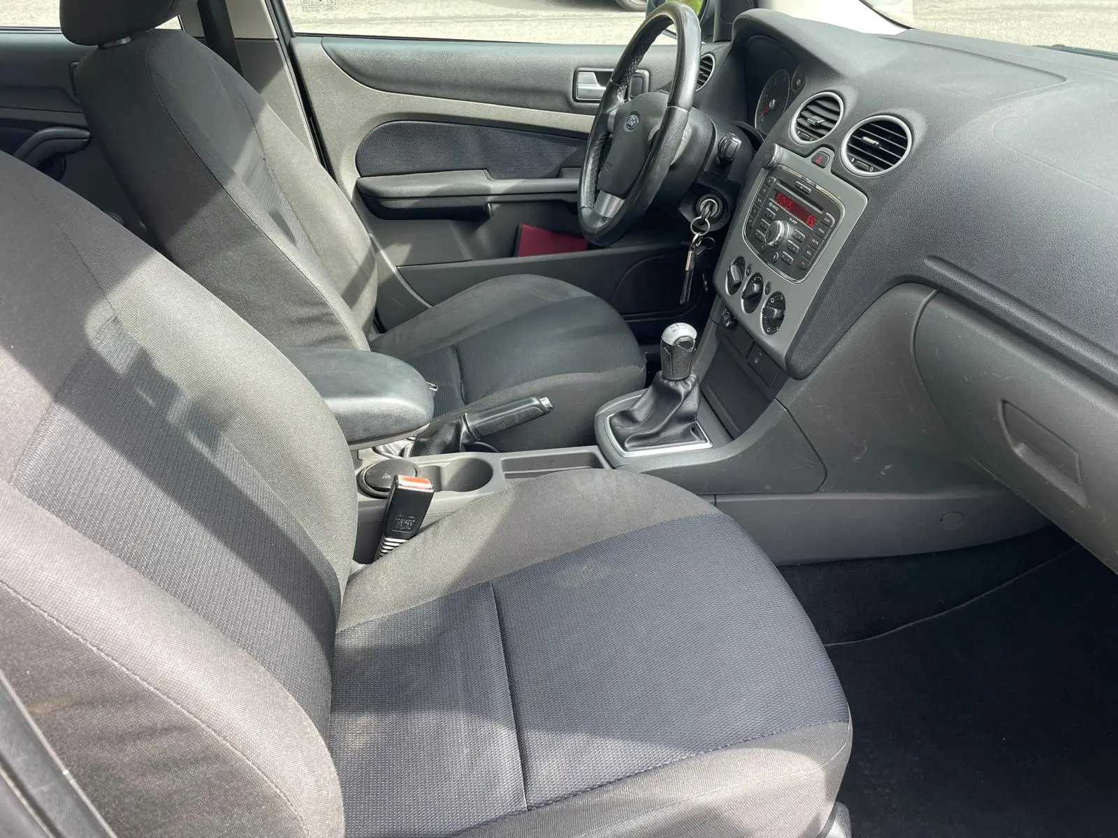 Ford Focus 1.6 TDCi Connection 7