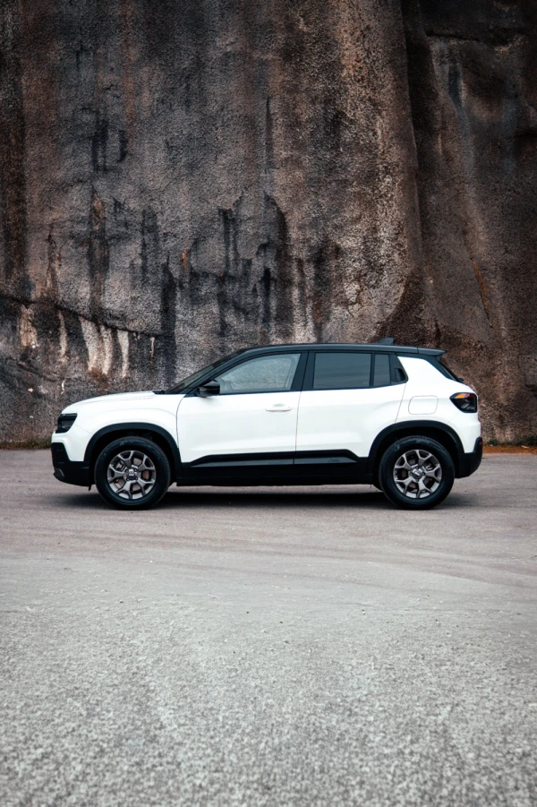 Jeep Avenger 54 kWh Longitude 23