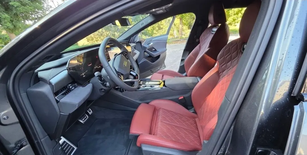 Audi S6 Avant e-tron 100 kWh quattro 11