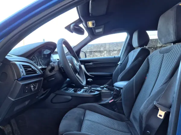 BMW 118 d Pack M 15