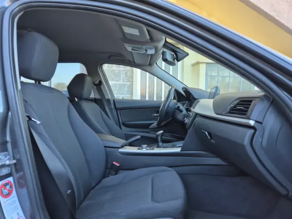 BMW 316 d Touring 11