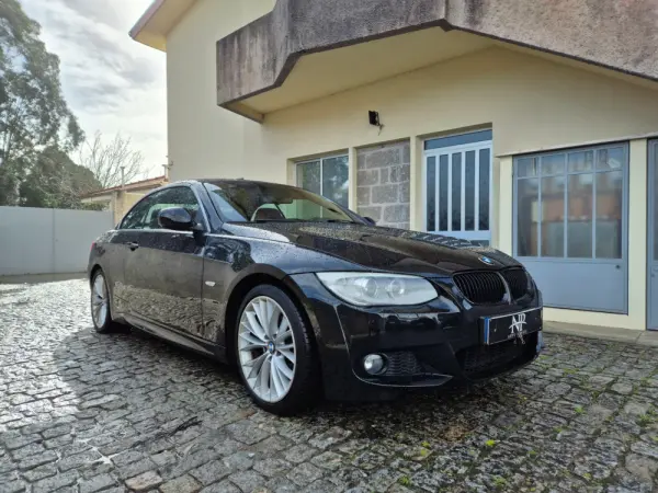 BMW 320 d 6