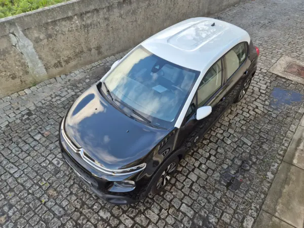 Citroën C3 1.2 PureTech Shine 3