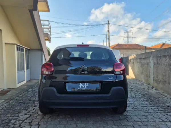 Citroën C3 1.2 PureTech Shine 5