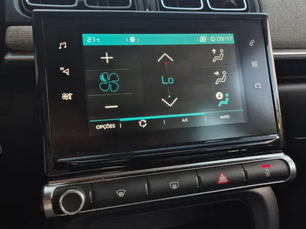 Citroën C3 1.2 PureTech Shine 28