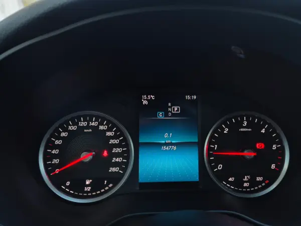 Mercedes-Benz C 200 d Station 9G-TRONIC 23