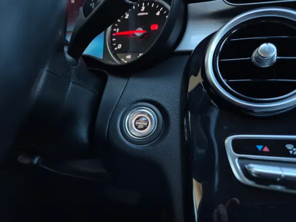 Mercedes-Benz C 200 d Station 9G-TRONIC 34