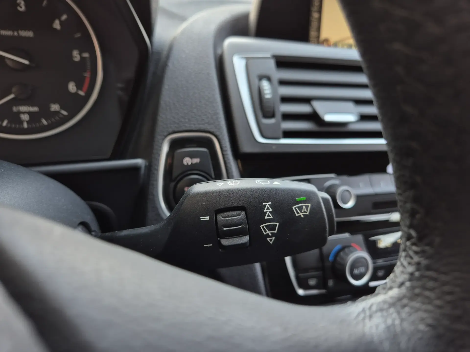 BMW 116 d EfficientDynamics 21