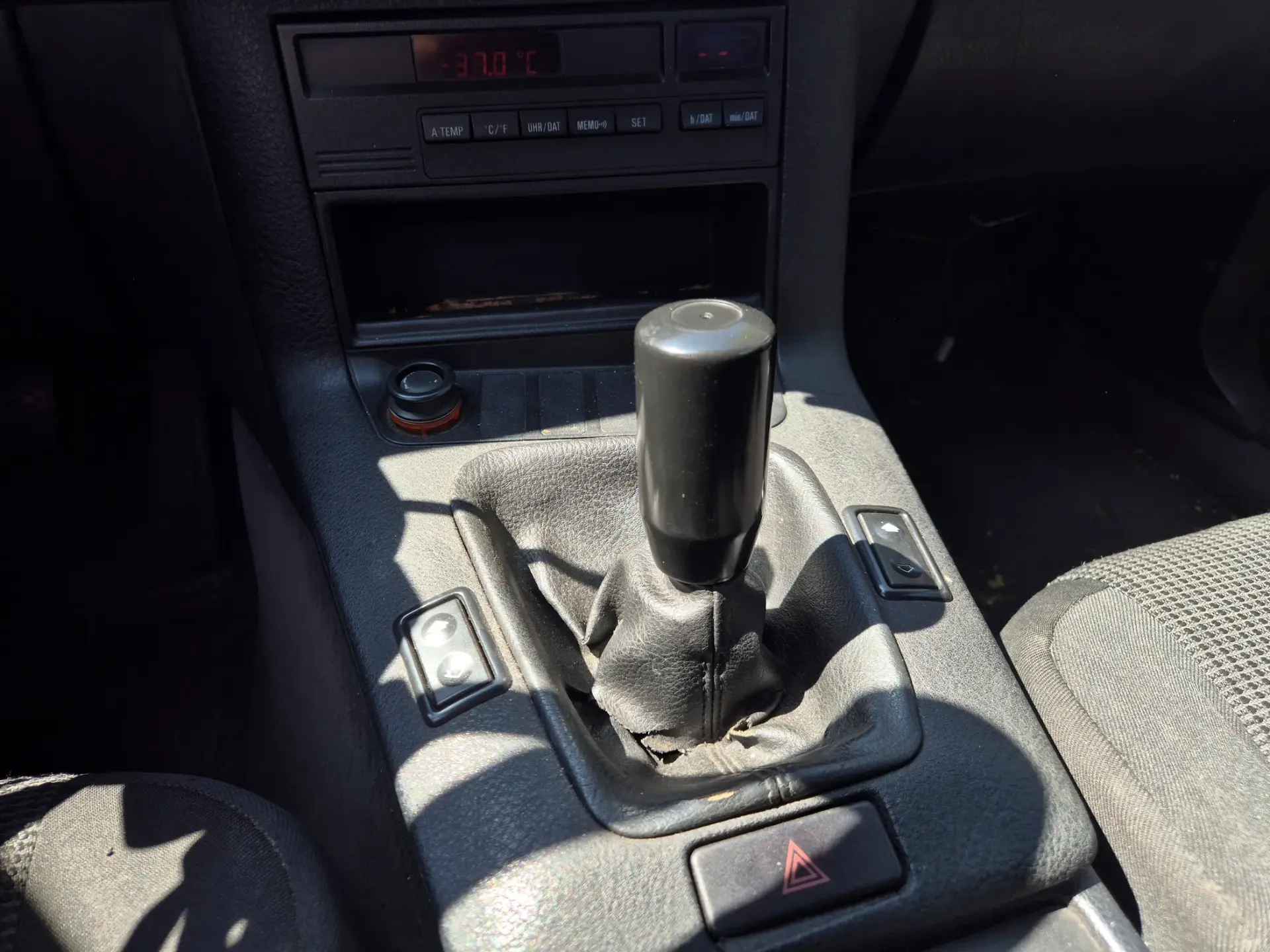 BMW 318 iS Coupé 16