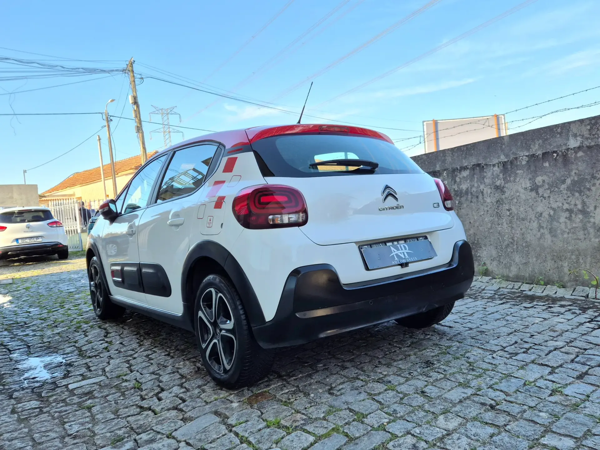 Citroën C3 Pure Tech S&S Live 2