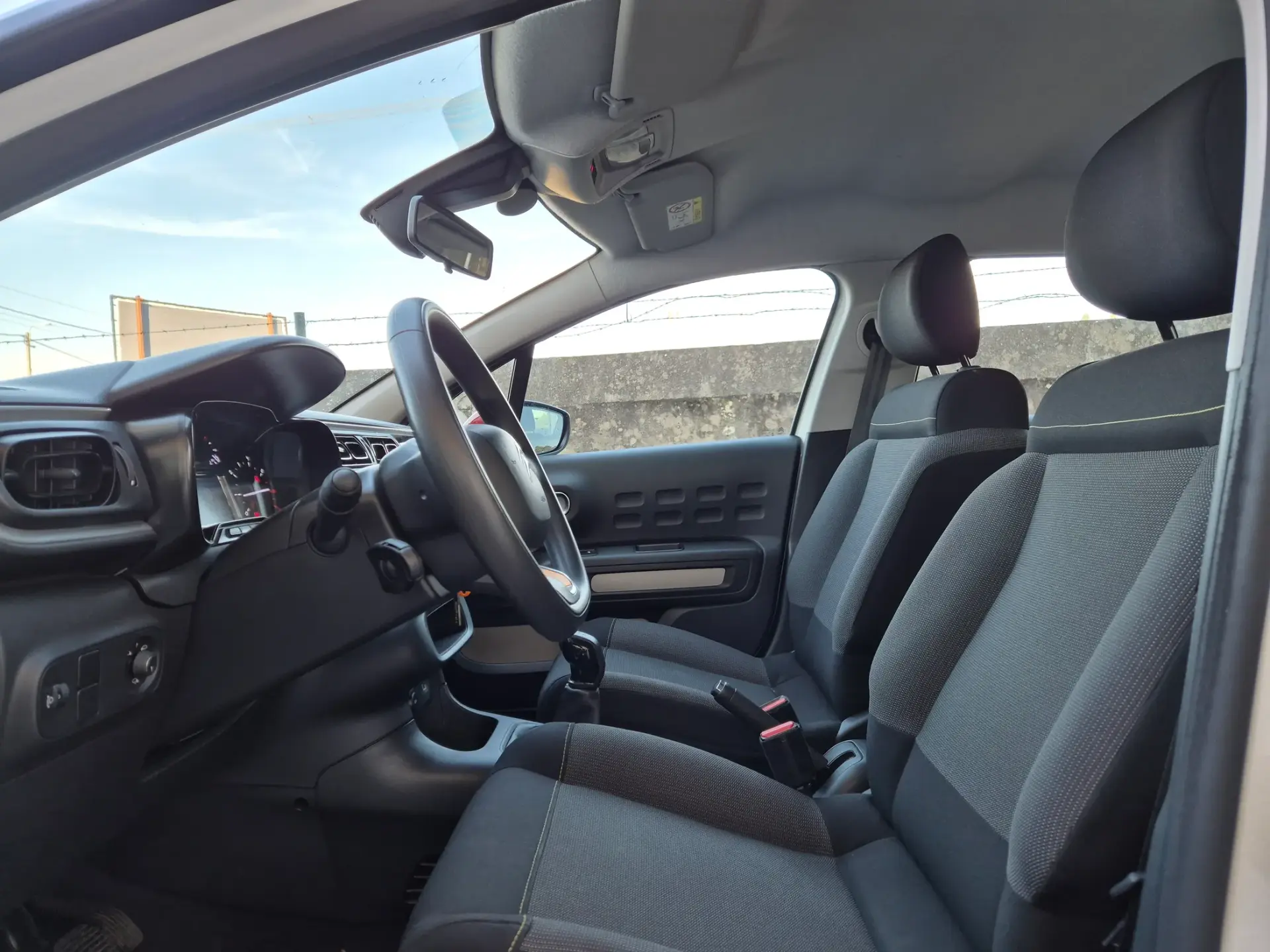 Citroën C3 Pure Tech S&S Live 11