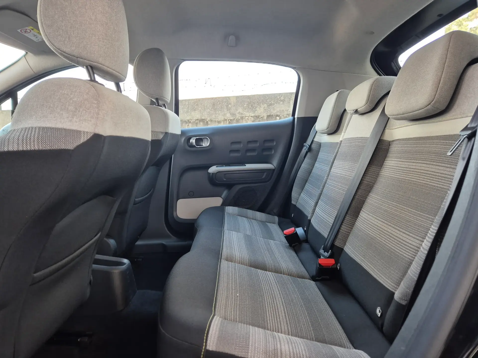 Citroën C3 1.2 PureTech Shine 14