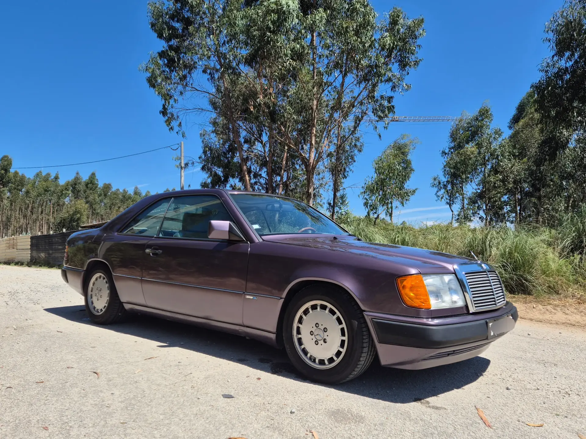 Mercedes-Benz 230 Outro 8