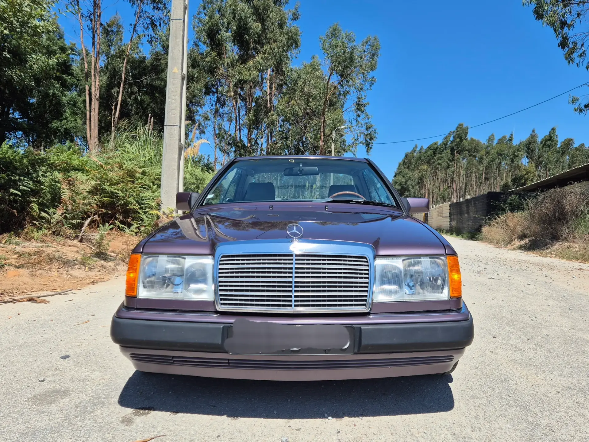 Mercedes-Benz 230 Outro 9