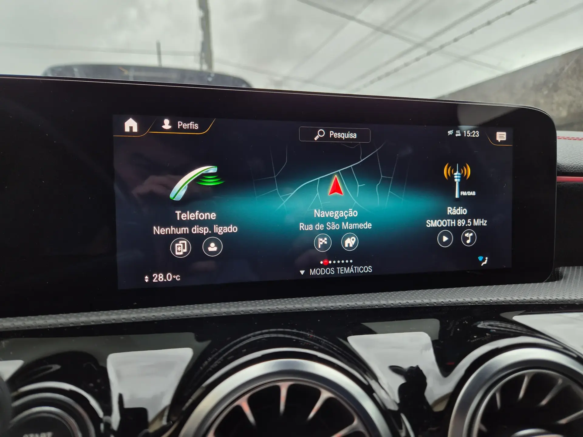 Mercedes-Benz CLA 250 e Shooting Brake AMG Line 28