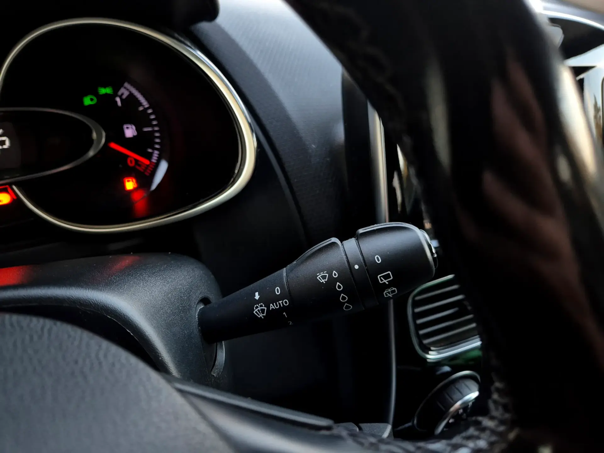 Renault Clio Sport Tourer (Energy) dCi 90 EDC Bose Edition 20