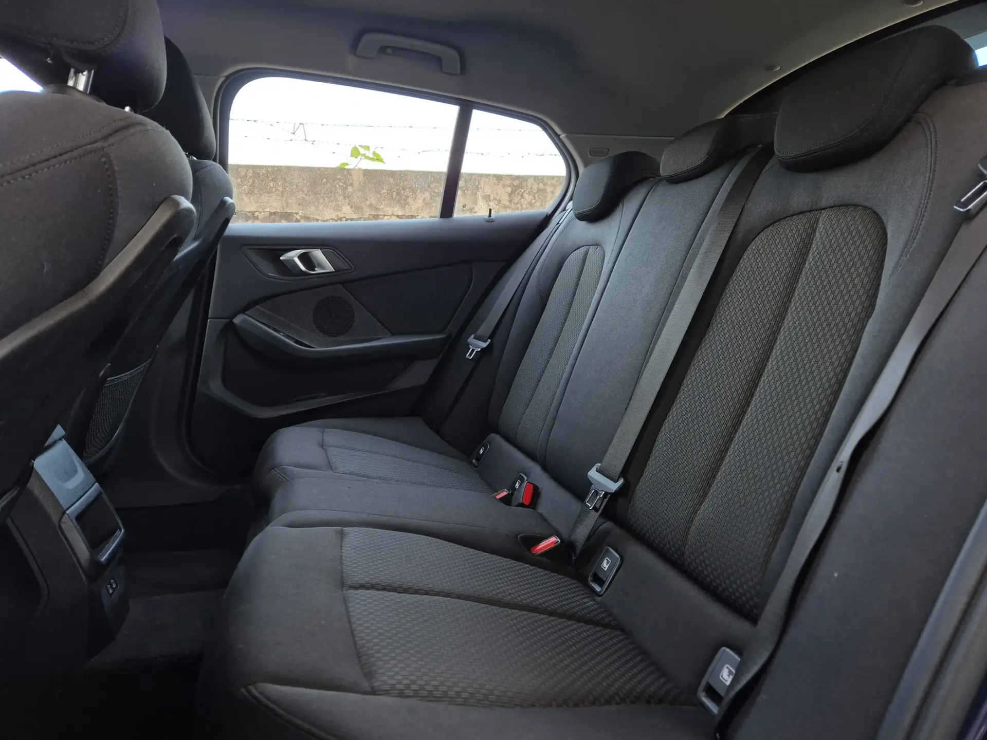 BMW 116 d EDynamics Advantage 11