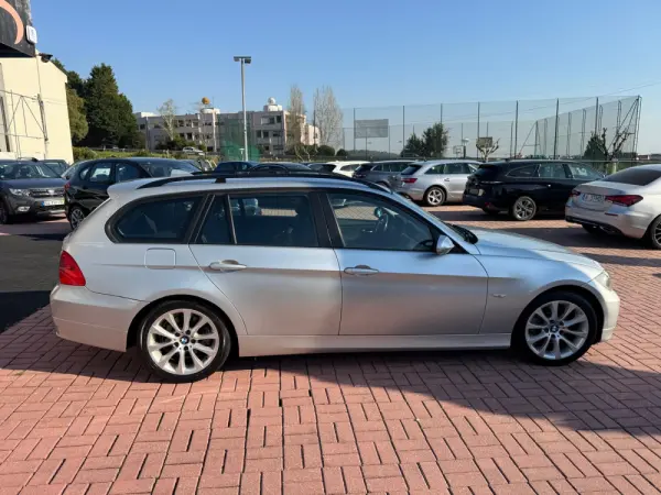 BMW 318 d Blue Performance 17