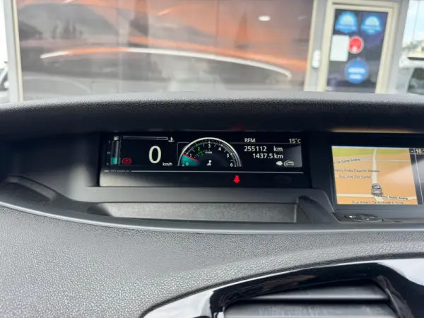 Renault Grand Scénic ENERGY dCi 110 LIMITED 29