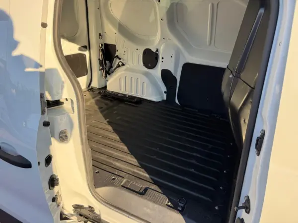 Renault Express GPS 8